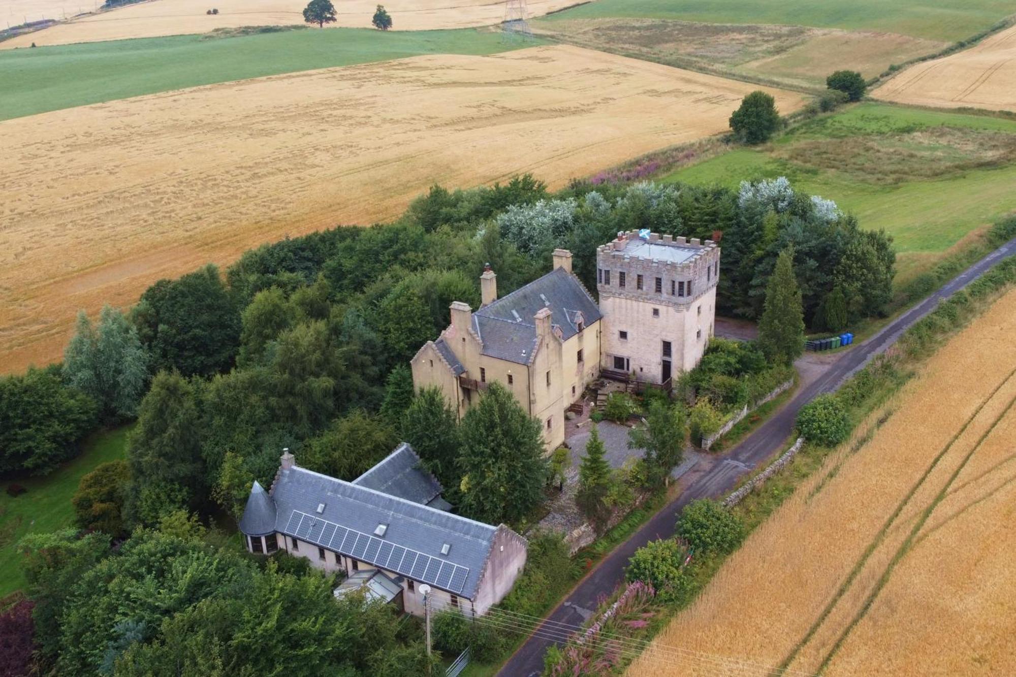 The Manor At Plane Castle Villa Falkirk Eksteriør billede